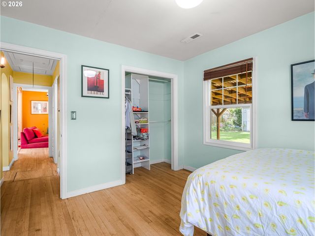 4011 Se 113TH Ave, Portland, OR 97266