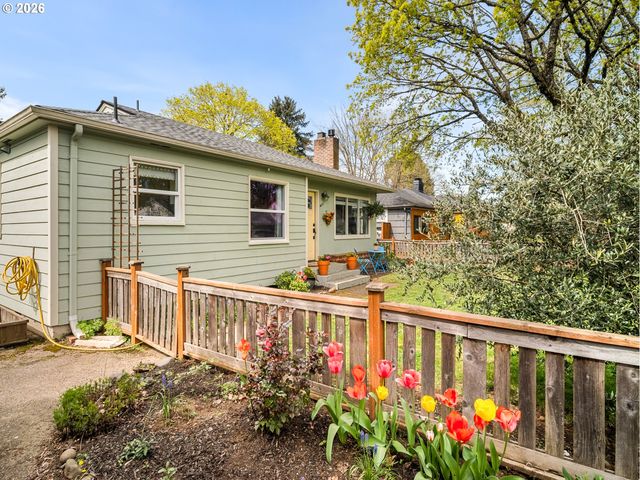 4011 Se 113TH Ave, Portland, OR 97266