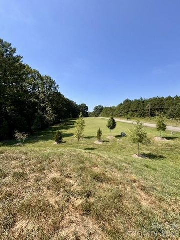 204 Dover Road, Statesville, NC 28677