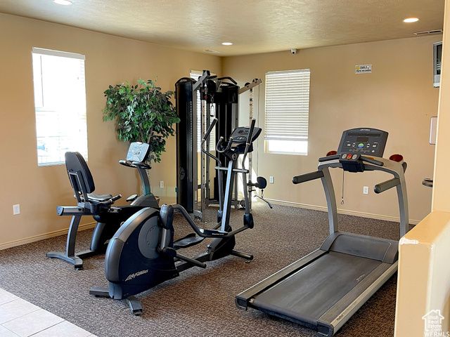 6823 W BOTTLEBRUSH LN, West Jordan, UT 84081