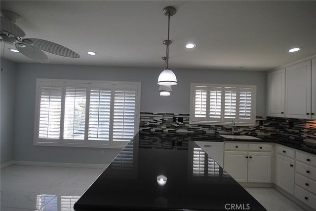25725 Wagner Way C, Stevenson Ranch, CA 91381