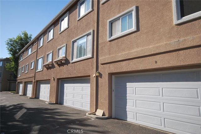 25725 Wagner Way C, Stevenson Ranch, CA 91381