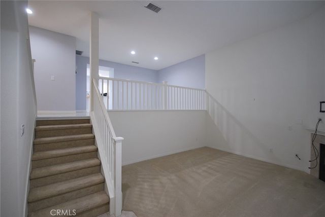 25725 Wagner Way C, Stevenson Ranch, CA 91381