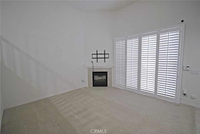25725 Wagner Way C, Stevenson Ranch, CA 91381