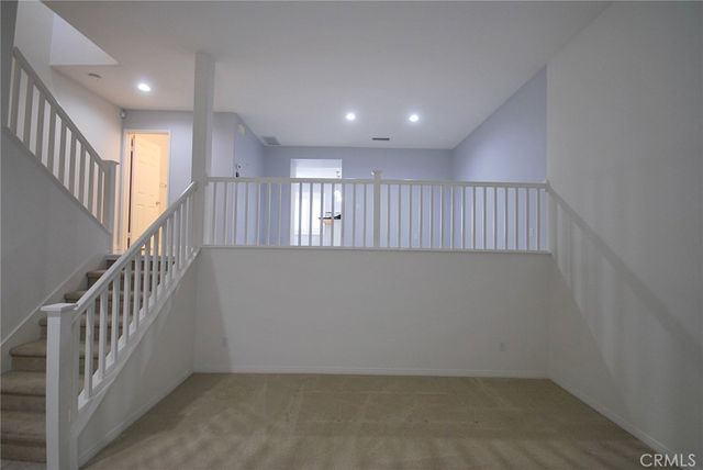 25725 Wagner Way C, Stevenson Ranch, CA 91381