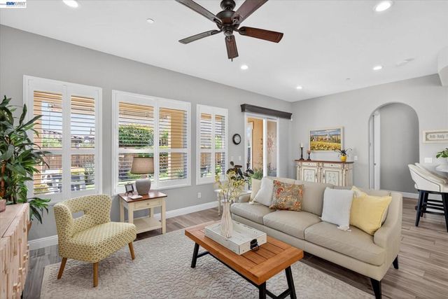 1720 Veneto Ln, Brentwood, CA 94513