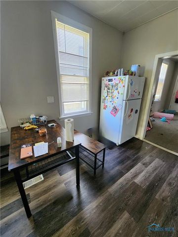 1434 Nebraska Avenue, Toledo, OH 43607