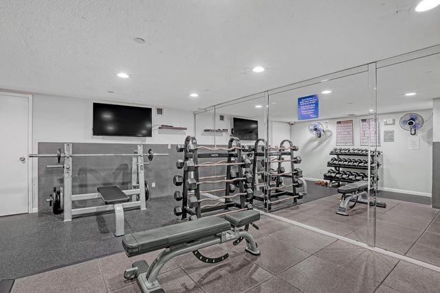 3221 S OCEAN Boulevard 302, Highland Beach, FL 33487