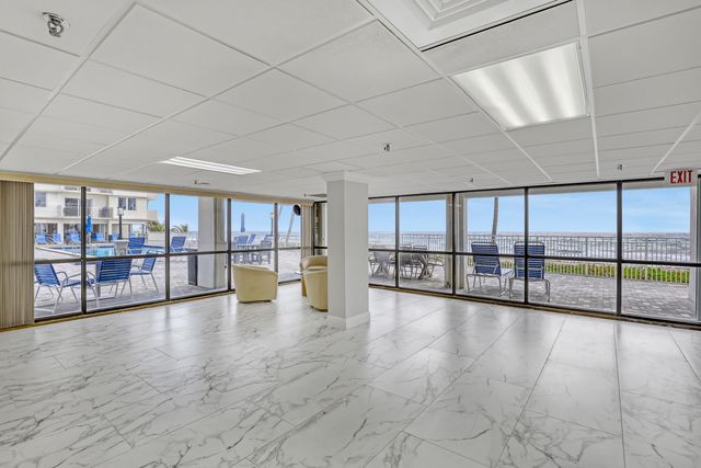 3221 S OCEAN Boulevard 302, Highland Beach, FL 33487