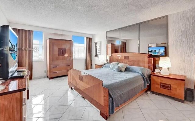 1920 S Ocean Drive 16B, Hallandale, FL 33009