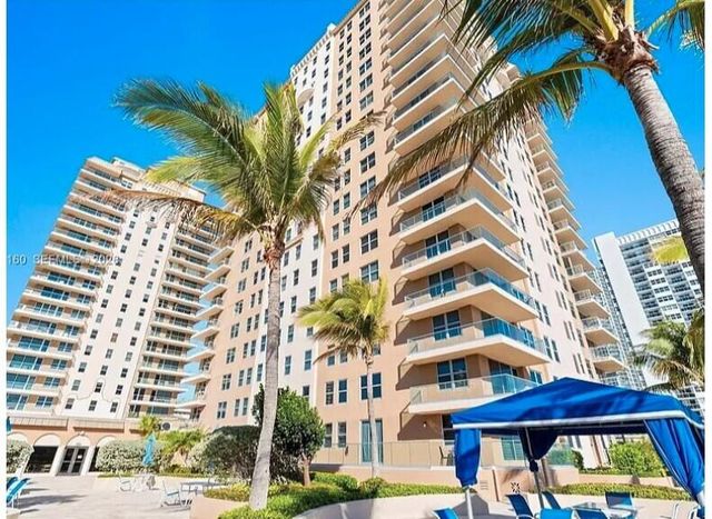 1920 S Ocean Drive 16B, Hallandale, FL 33009