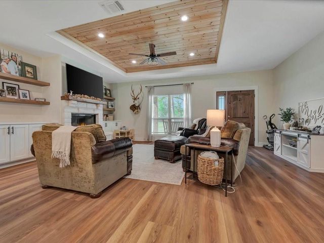 467 S Fm 1194, Hudson, TX 75904