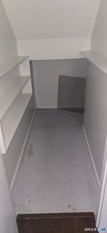 925 Oronoke Road 12C, Waterbury, CT 06708