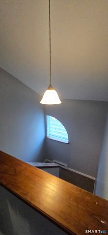 925 Oronoke Road 12C, Waterbury, CT 06708