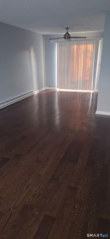 925 Oronoke Road 12C, Waterbury, CT 06708