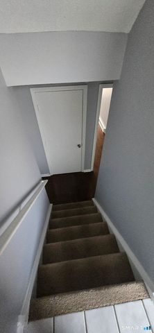 925 Oronoke Road 12C, Waterbury, CT 06708