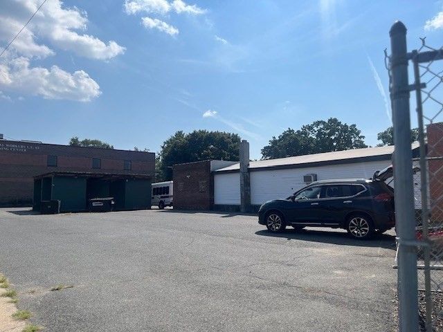 599-609 Page Blvd, Springfield, MA 01104