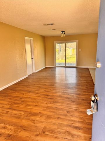 2603 Foxcroft Circle, Denton, TX 76209