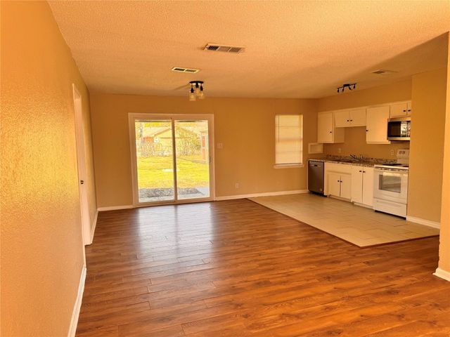 2603 Foxcroft Circle, Denton, TX 76209