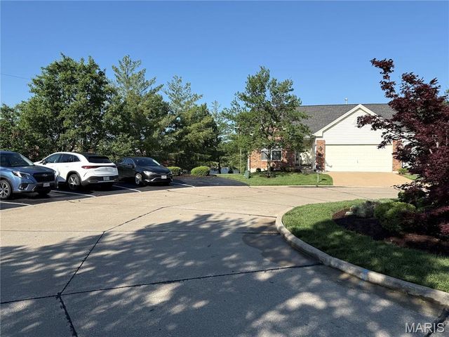 4900 Montford Drive, Unincorporated, MO 63128