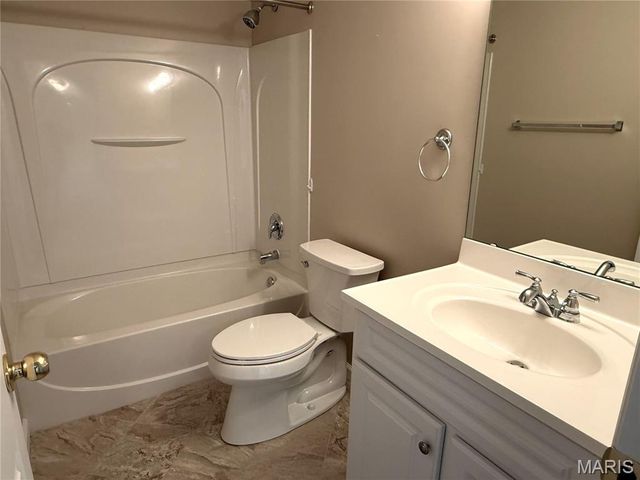 4900 Montford Drive, Unincorporated, MO 63128