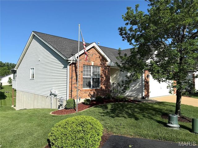 4900 Montford Drive, Unincorporated, MO 63128