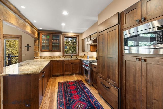 16 Oglala Road, Big Sky, MT 59716