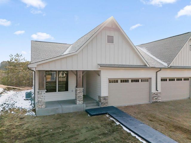 12 Palomino Court, Hudson, WI 54016