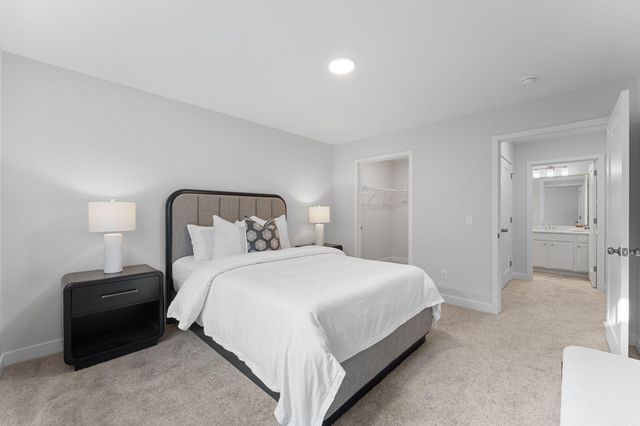 12 Palomino Court, Hudson, WI 54016