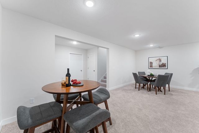 12 Palomino Court, Hudson, WI 54016