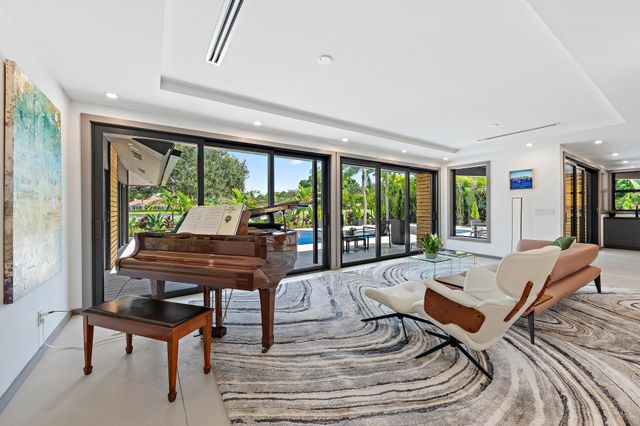 3 Sheldrake Lane, Palm Beach Gardens, FL 33418