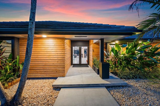3 Sheldrake Lane, Palm Beach Gardens, FL 33418