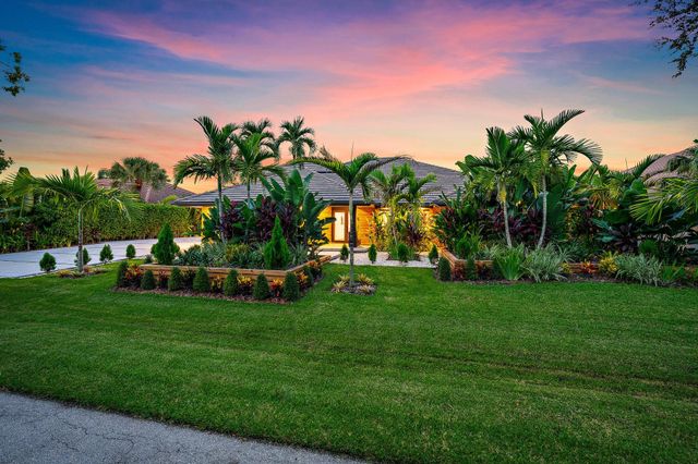 3 Sheldrake Lane, Palm Beach Gardens, FL 33418