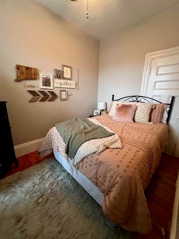 291 Commonwealth Avenue 5, Boston, MA 02116