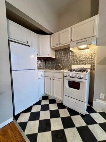 291 Commonwealth Avenue 5, Boston, MA 02116