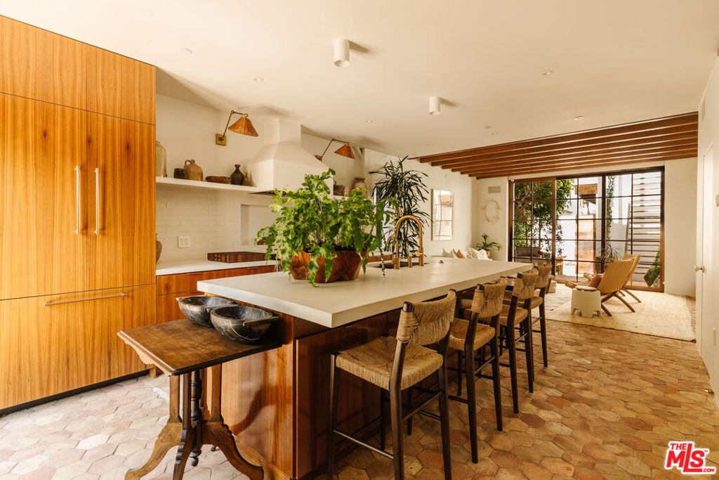 751 Ozone Street, Santa Monica, CA 90405 — photo 3