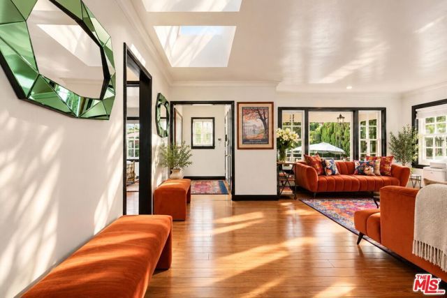 12223 Palms Boulevard, Los Angeles, CA 90066