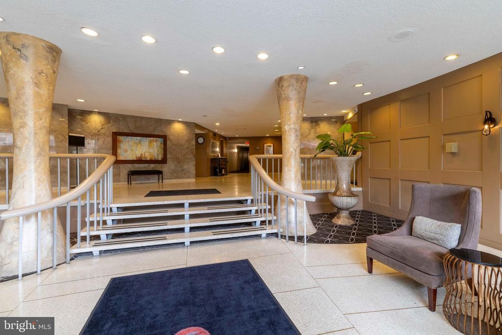 Image 23 of property listing at 100 WEST AVE #326-S, Jenkintown, PA 19046