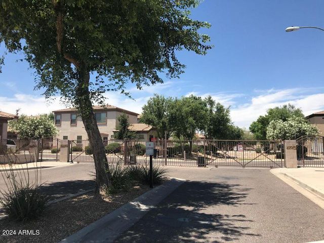3618 W Marconi Avenue, Phoenix, AZ 85053