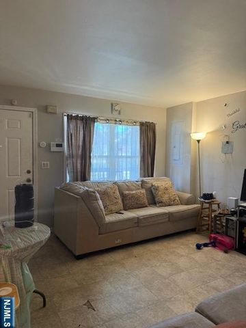 290 Bergen Street, Newark, NJ 07103