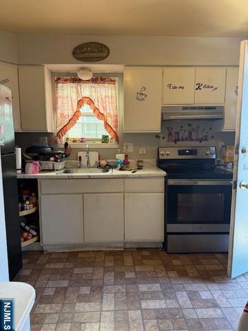 290 Bergen Street, Newark, NJ 07103