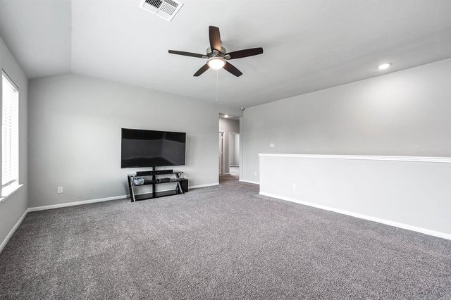 565 Winburn Tide Lane, La Porte, TX 77571