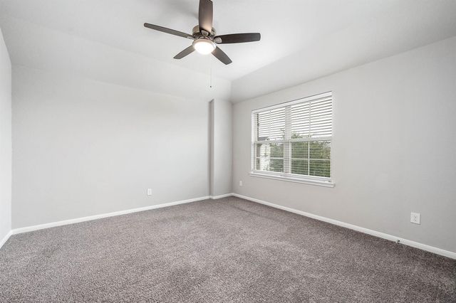 565 Winburn Tide Lane, La Porte, TX 77571