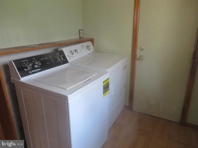 132 ROSEBERRY ST, Philadelphia, PA 19148