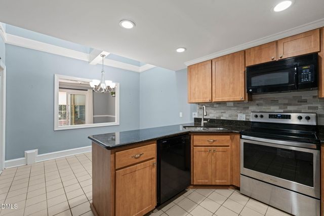 7605 Wellesley Park N, Raleigh, NC 27615
