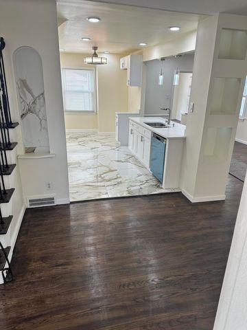 17561 Appoline Street, Detroit City, MI 48235