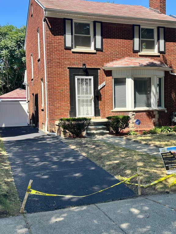 17561 Appoline Street, Detroit City, MI 48235