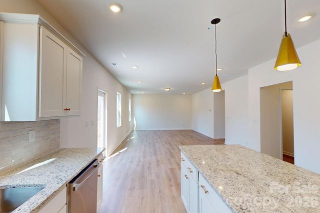 500 Willoughby Park Drive, Monroe, NC 28112