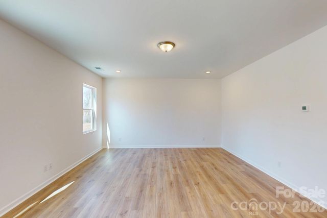 500 Willoughby Park Drive, Monroe, NC 28112