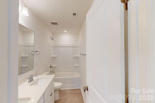 500 Willoughby Park Drive, Monroe, NC 28112